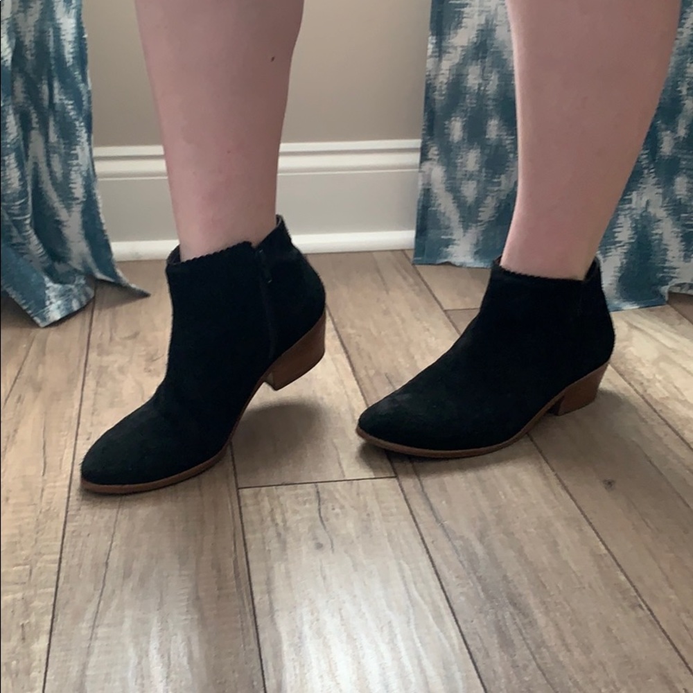 Jack Roger Booties - Picture 2 of 4